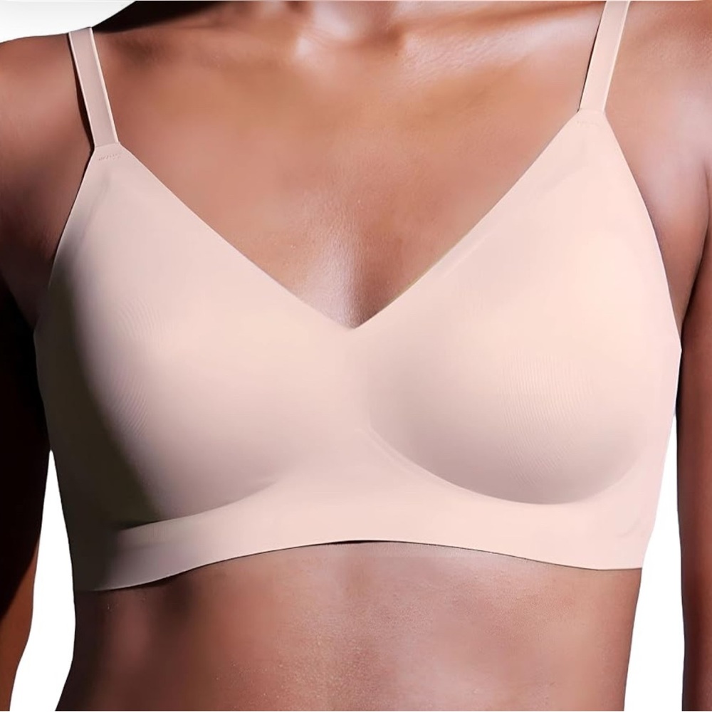 EBY Seamless Relief Bra with Adjustable Straps Size MDD